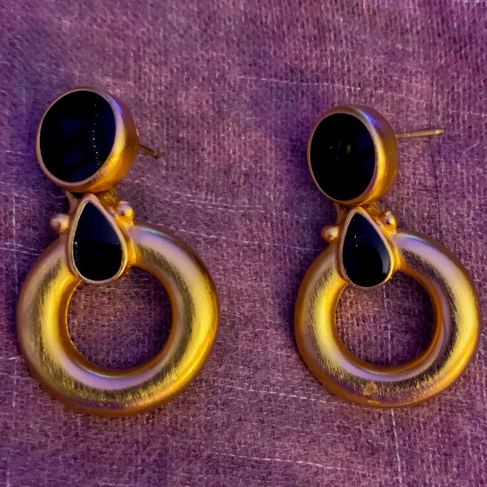 Vintage Anne Klein gold and black earrings